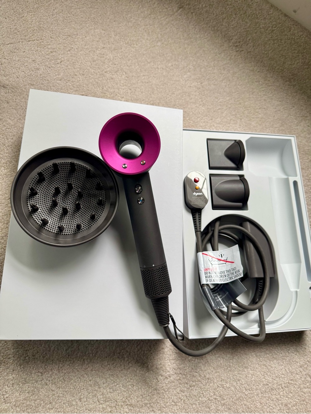 Dyson Supersonic HD01 Iron/Fuchsia with Box & 3 Attachments - Picture 9 of 12